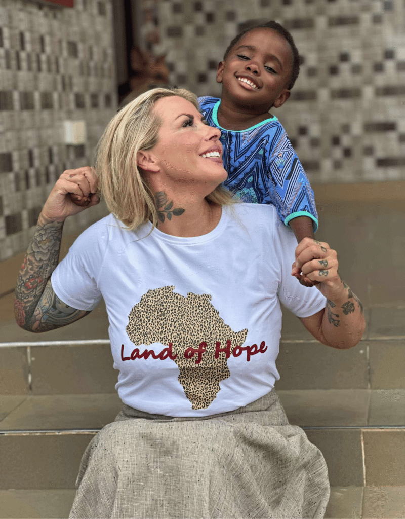Africa T-shirt - Women - Image 2